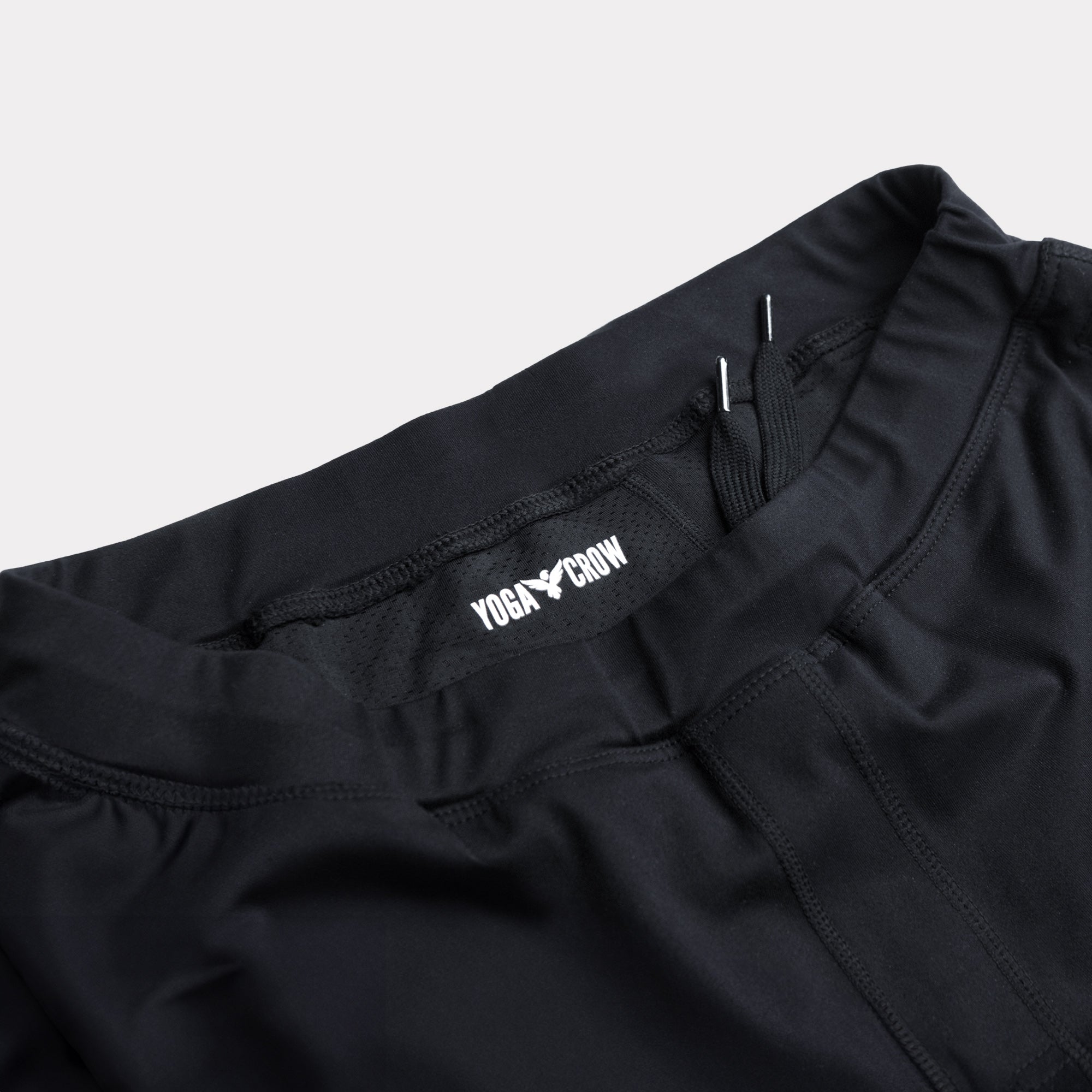 Swerve Shorts - Crow Black